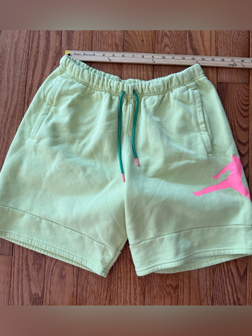 Nike Jordan Jumpan Fleece Shorts Lime Light CK6707-352 Men's Size Large